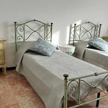 Nonna Papera Vicino Alle 5 Terre